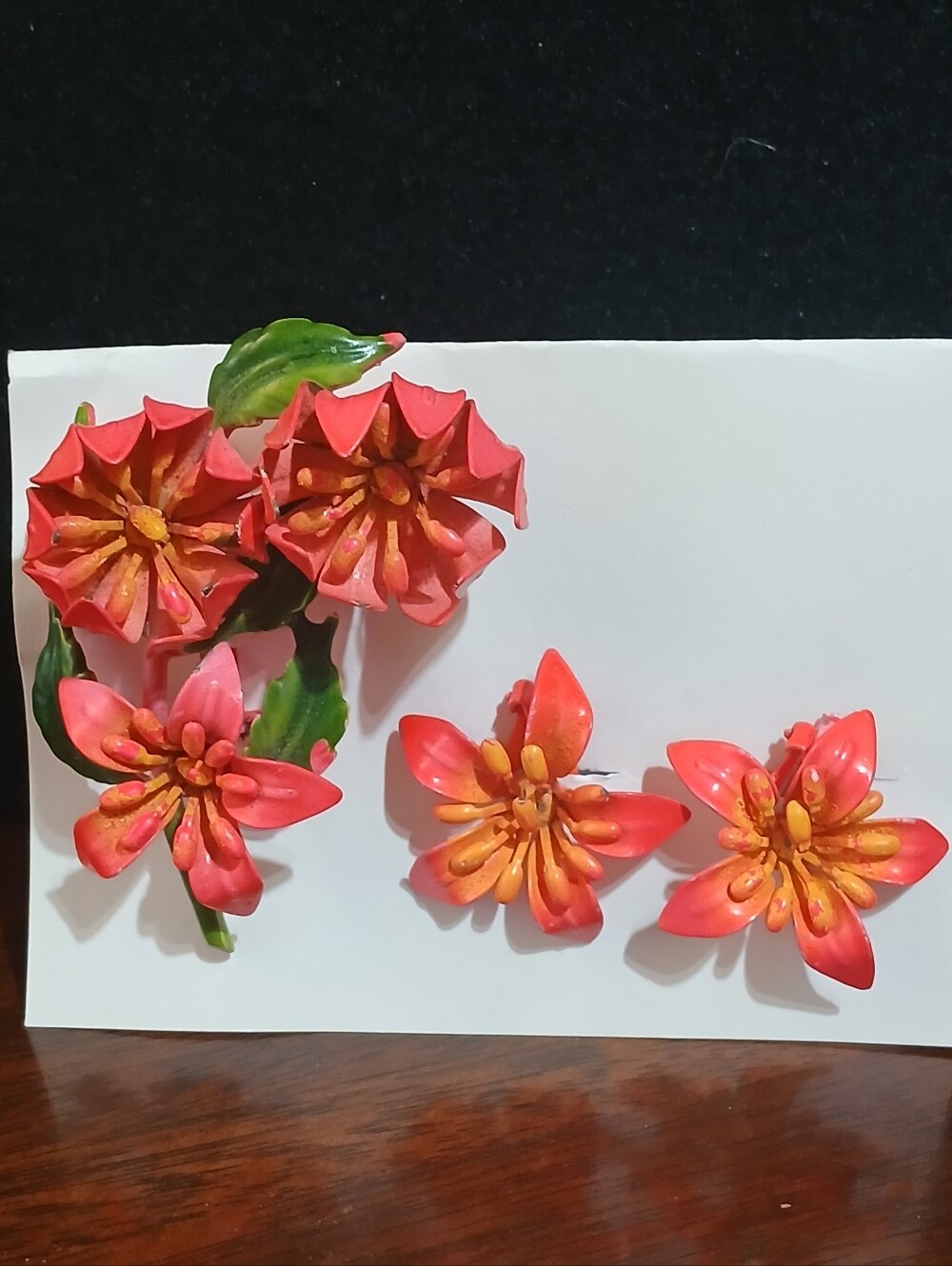 Vintage 1940 Era Pink Floral Wall Accent Set by